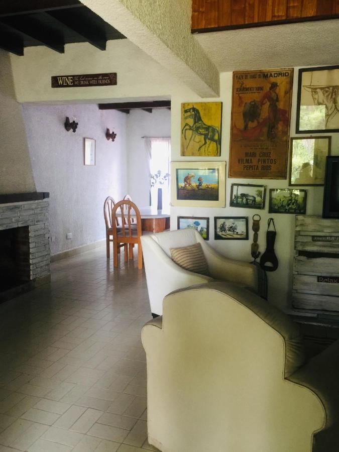 בית הארחה La Union 	Casa De Huespedes El Trebol De Ezeiza מראה חיצוני תמונה