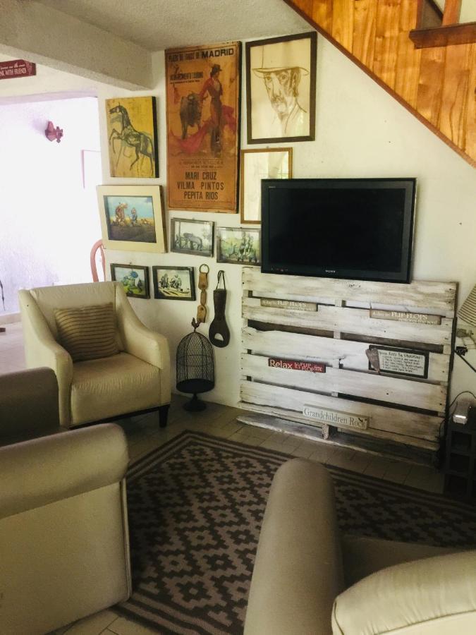 בית הארחה La Union 	Casa De Huespedes El Trebol De Ezeiza מראה חיצוני תמונה