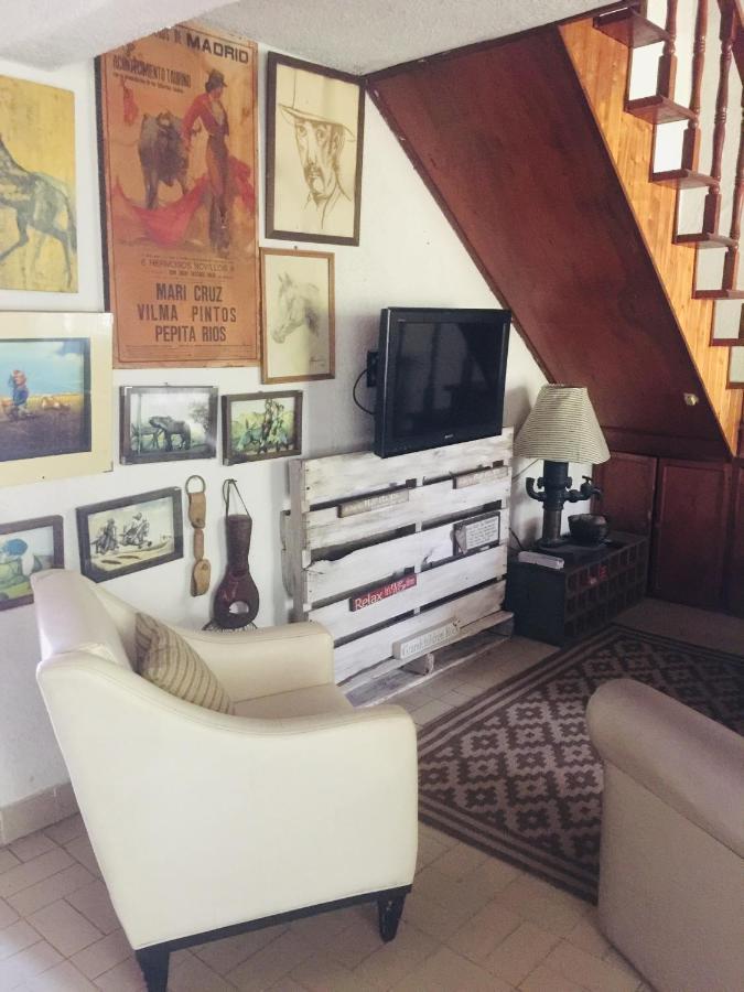 בית הארחה La Union 	Casa De Huespedes El Trebol De Ezeiza מראה חיצוני תמונה