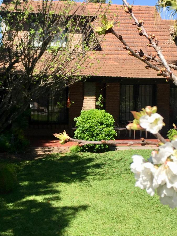 בית הארחה La Union 	Casa De Huespedes El Trebol De Ezeiza מראה חיצוני תמונה